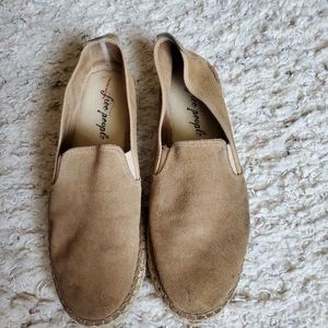 Free people slip-on tan loafers size 9